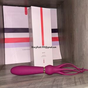 9 to 5 Pure Romancë Massager 💦🔥